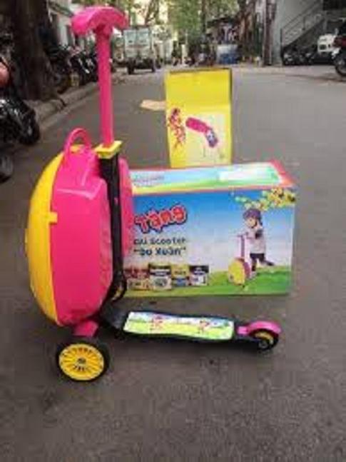 Vali xe trượt cho bé, quà tặng từ Vinamilk