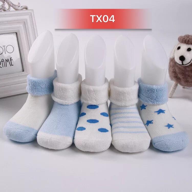 COMBO 5 ĐÔI TẤT LÔNG XÙ CHO BÉ SIÊU ĐÁNG YÊU