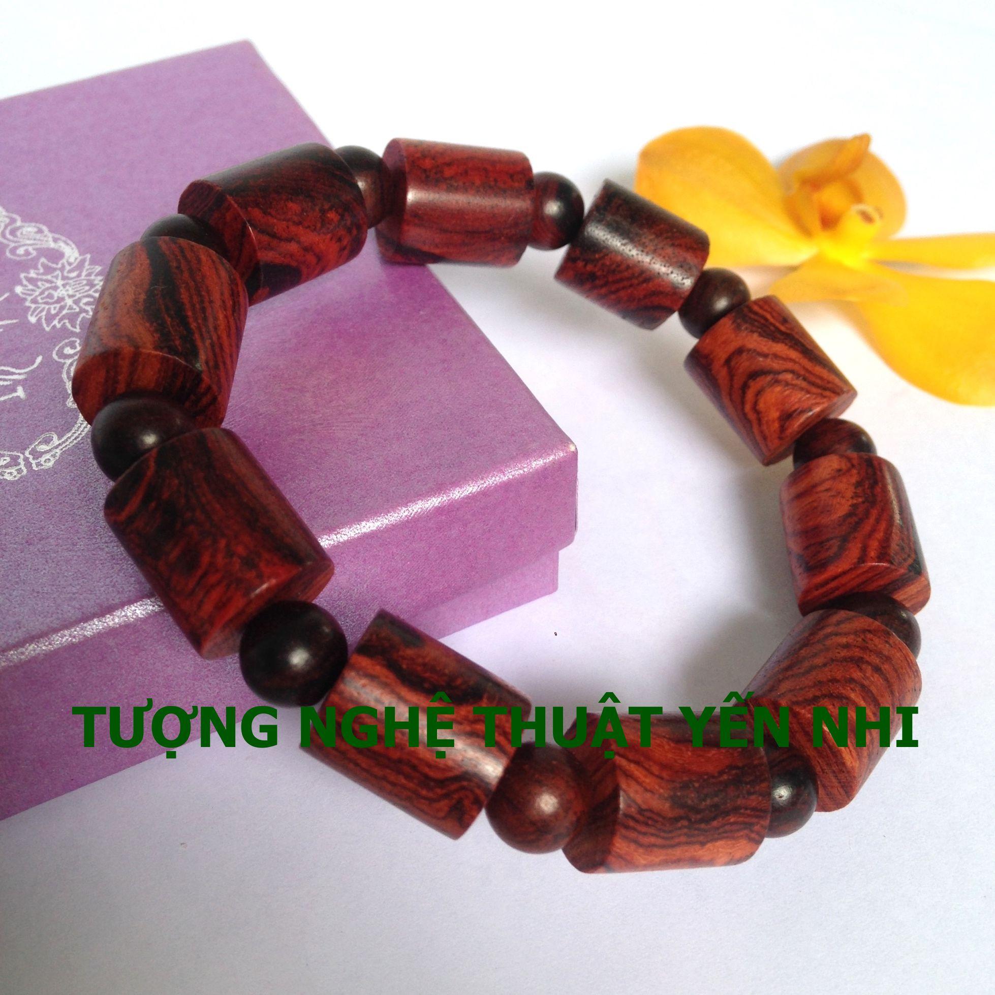 Vòng tay gỗ Sưa đẳng cấp - hạt trúc size 12mm 