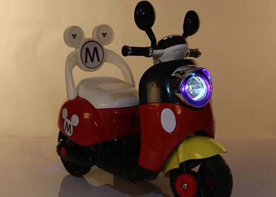 XE MÁY ĐIỆN TRẺ EM HÌNH MICKEY DỄ THƯƠNG