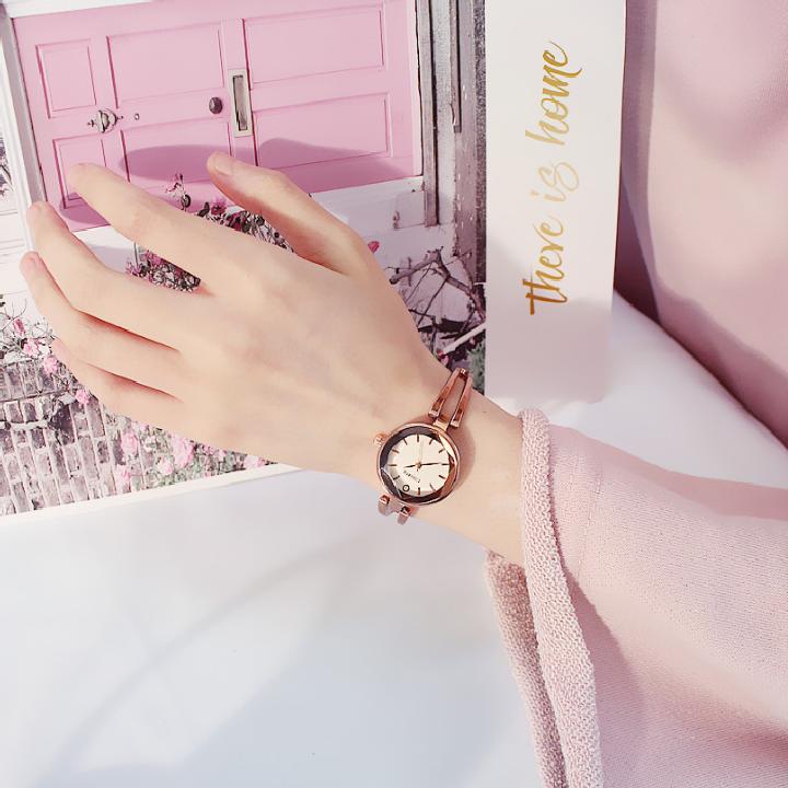 ( Tặng thêm 1 viên pin trị giá 20k ) Đồng Hồ Lắc Tay Đẹp Mà Rẻ Mặt Kiếng Nỗi