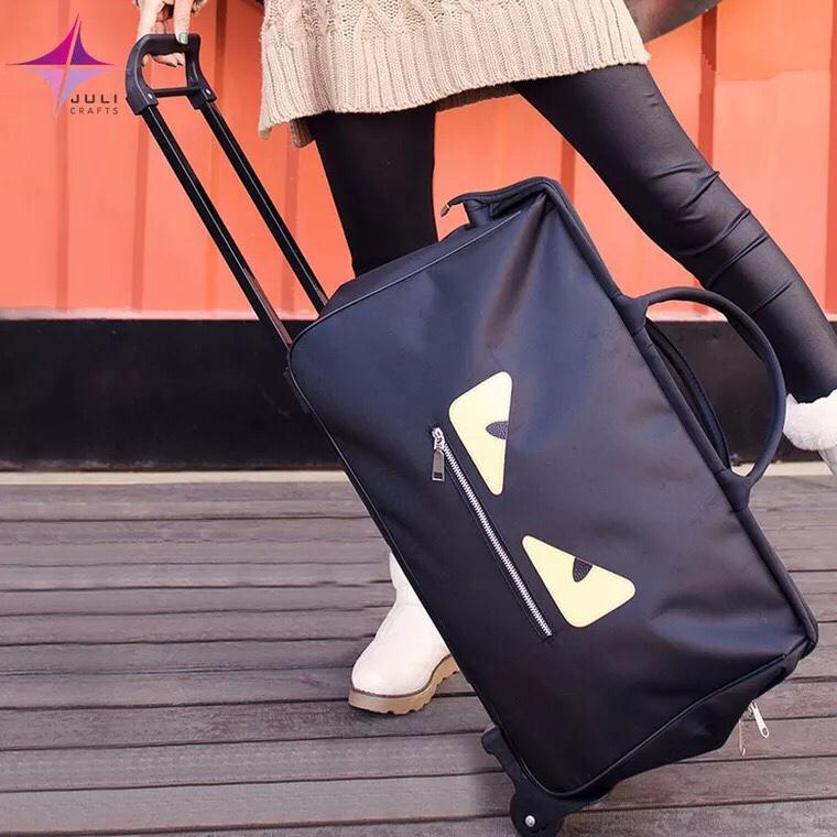 Vali kéo mắt mèo tiện dụng