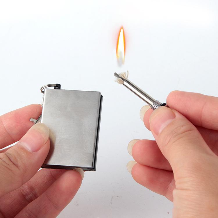 Zippo - Bật lửa,Hột quẹt bằng diêm xăng, có móc khóa thiện lợi