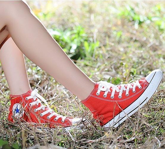 Giày Vải Sneaker CV Classic Cổ Cao Đỏ Tươi Nữ