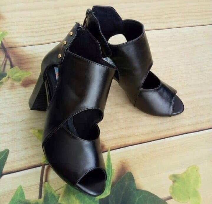 Giày boot bốt cao gót nữ đẹp cổ thấp hàng hiệu Rosata-phá cách RO114