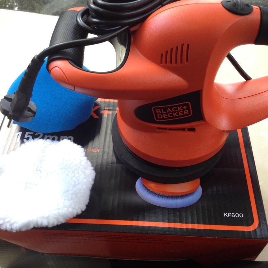 [HCM]Máy đánh bóng 60W Black and Decker KP600
