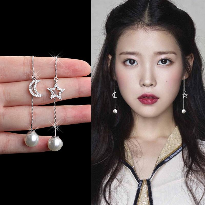 Bông tai ngọc trai tua dài đính trăng sao bất đối xứng