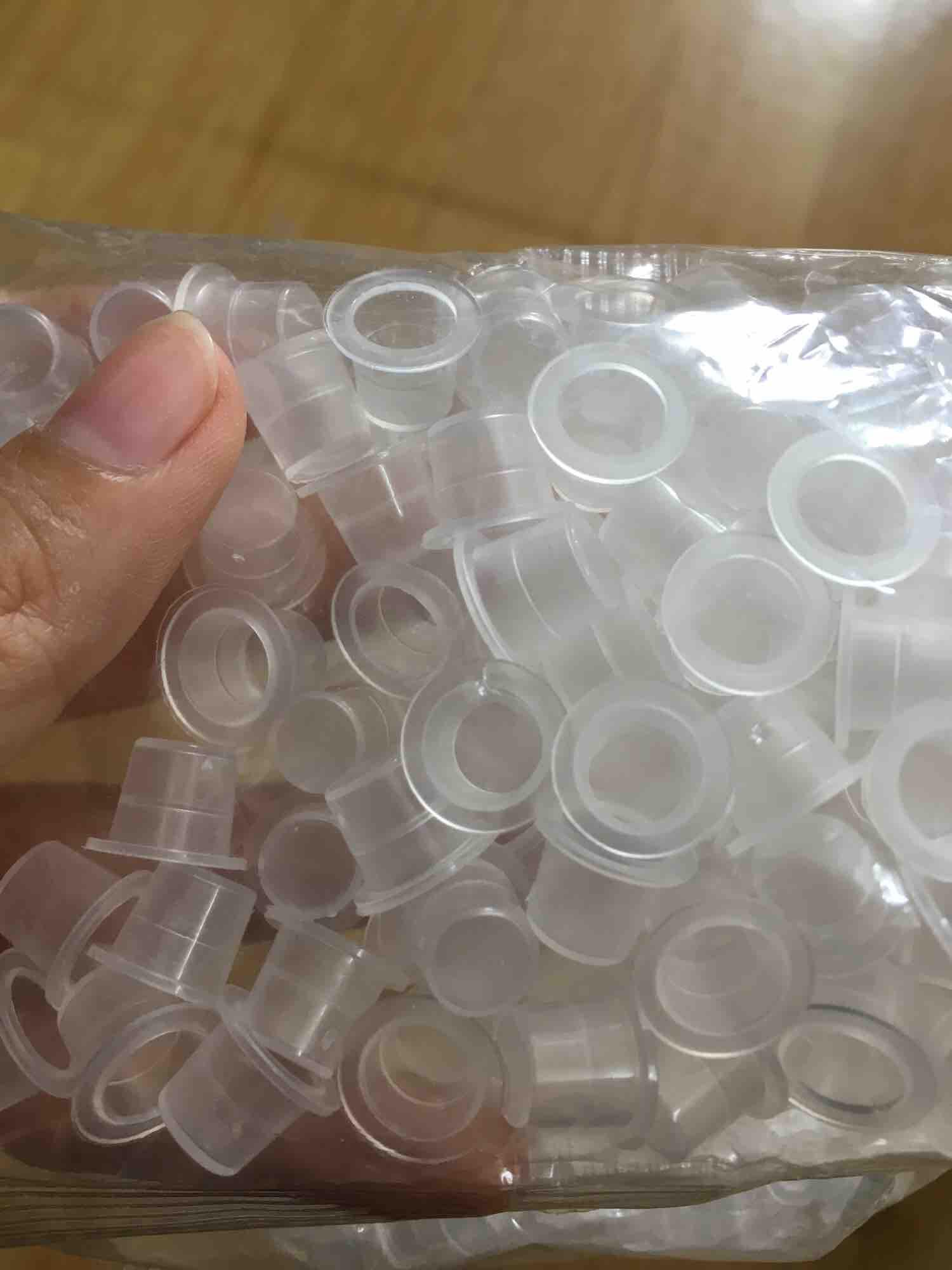 [HCM]Chum nhựa nhỏ đựng mực (bịch 100 cái)
