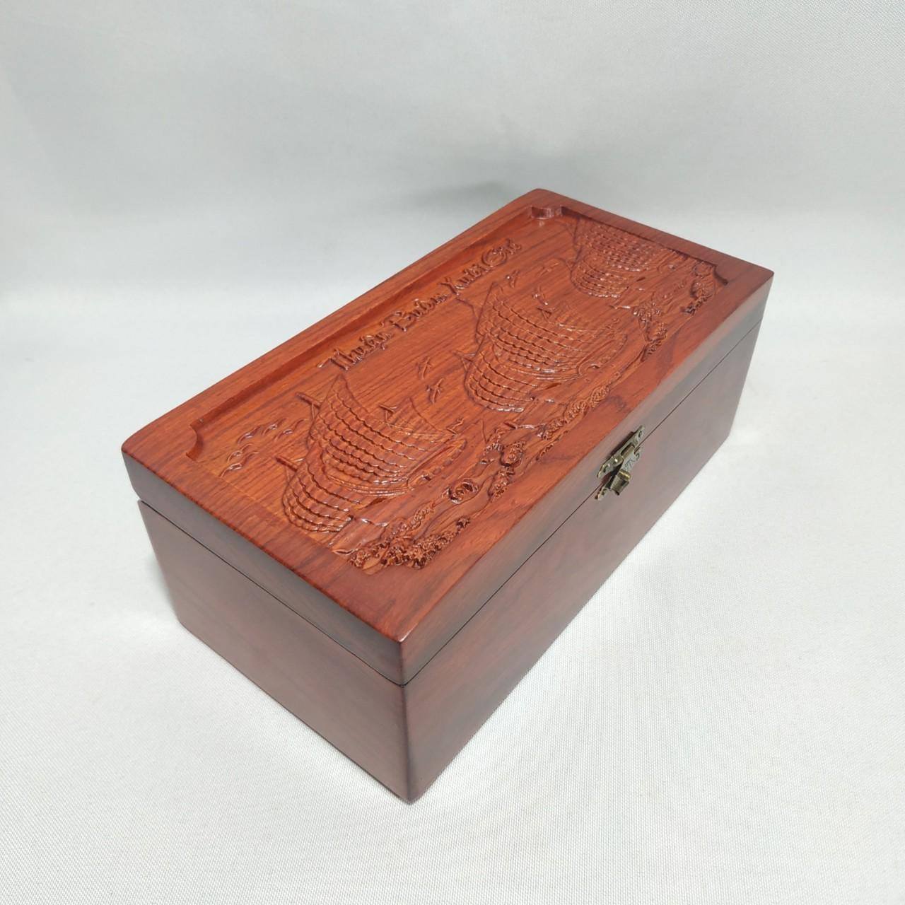 Hộp đựng trang sức, con dấu công ty Gỗ HƯƠNG chạm khắc THUẬN BUỒM XUÔI GIÓ - SIZE TO