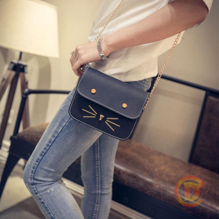 Túi nữ dây xích đeo chéo TDS 602 (Mặt Mèo)