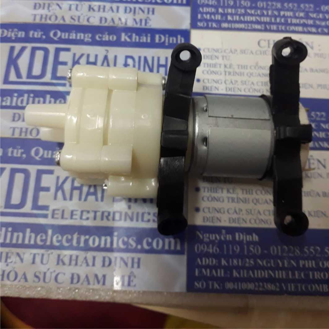 Máy bơm mini r-385 6-12v 0,5-0,7a 1,5-2l/p có tai cố định kde2970