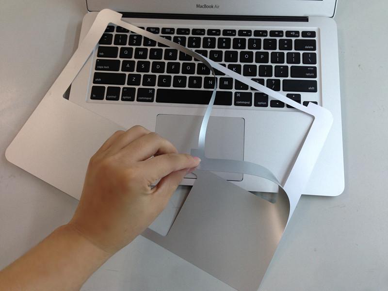 Miếng dán kê tay cho Macbook 13 New Pro