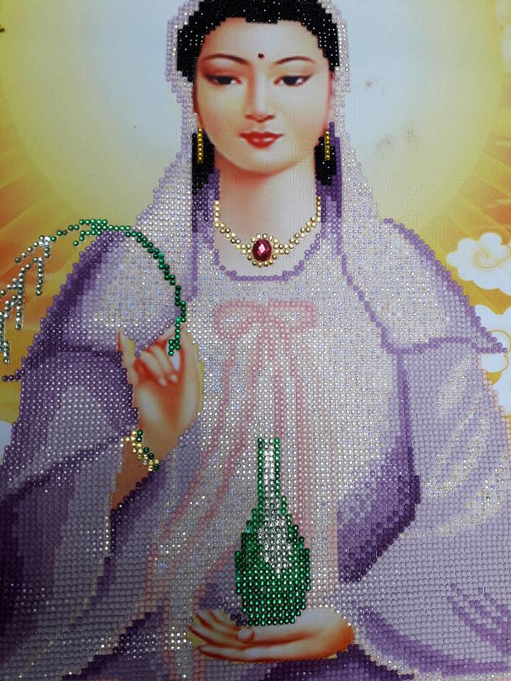 Tranh đính đá Mẹ Quan âm (thành phẩm)
