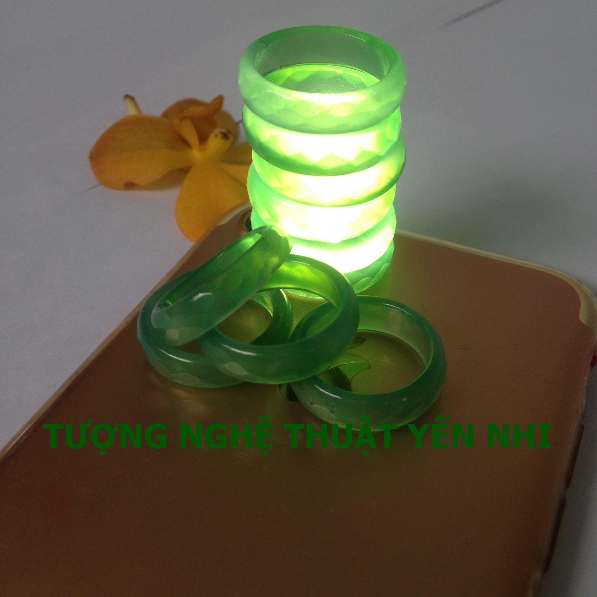 Nhẫn Mã não xanh lục ( thiên nhiên 100%)