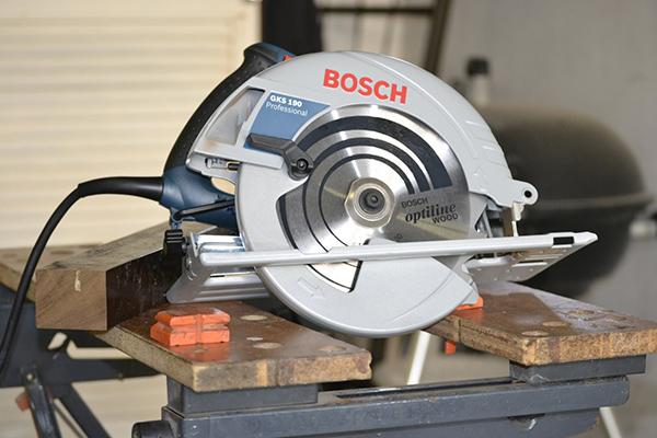 Máy cưa đĩa Bosch GKS 190