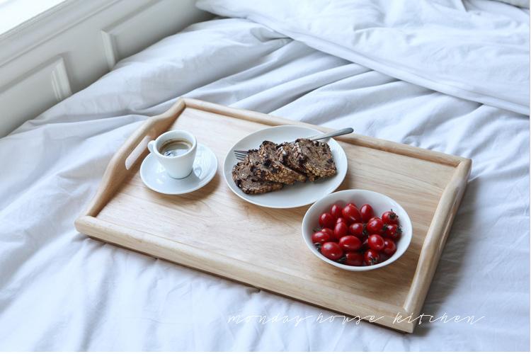 KHAY GỖ - BED TRAY - BÀN ĂN MINI