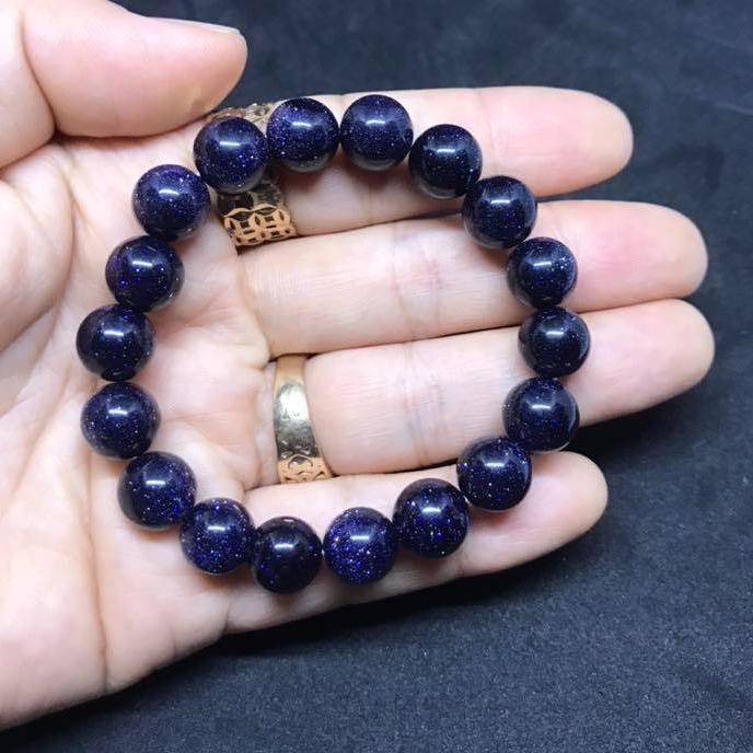Vòng tay phong thủy đá kim sa xanh dương 10ly