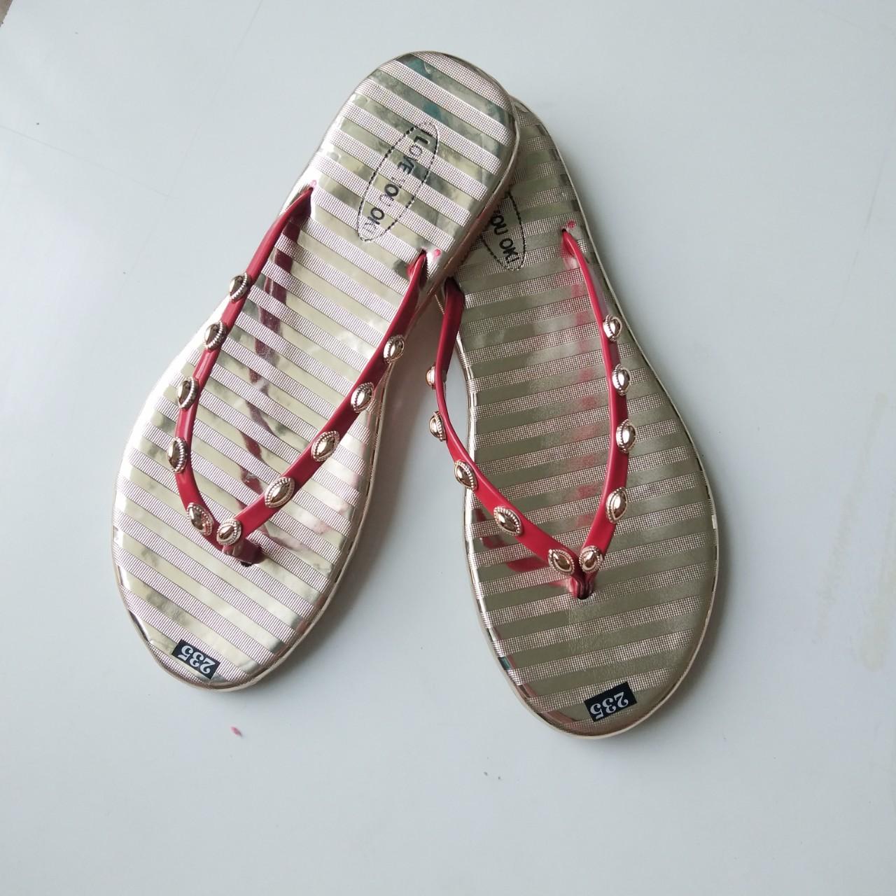 [HCM]Dép kẹp thời trang nữ quai đỏ