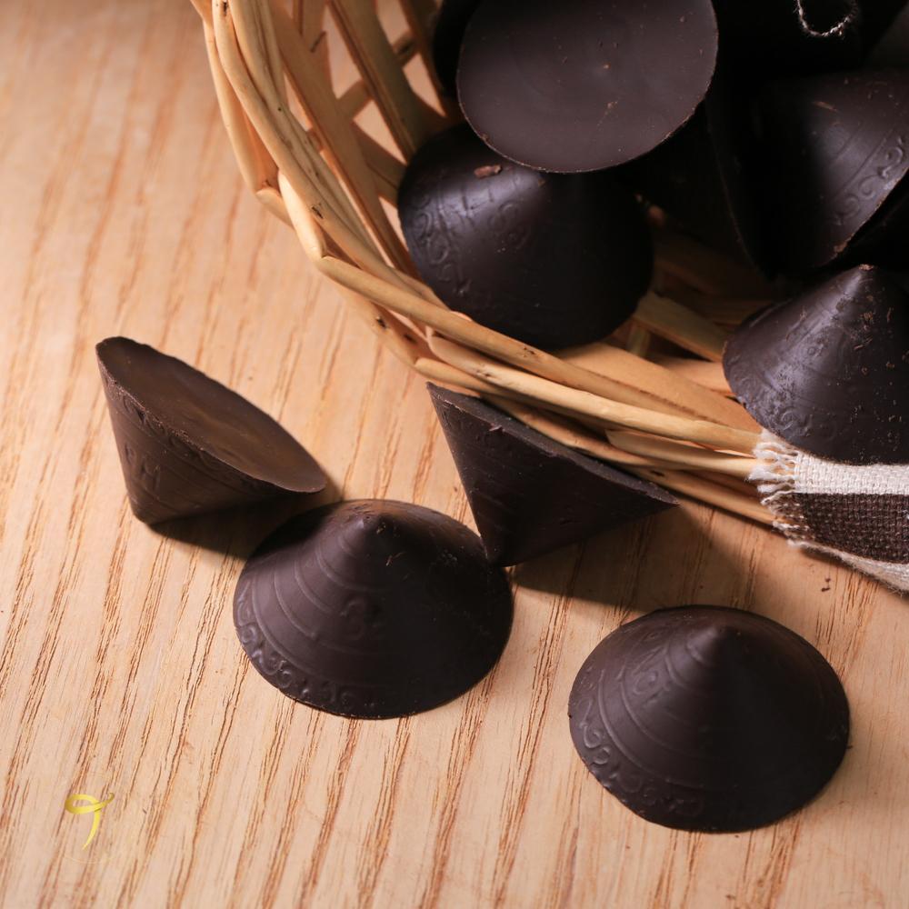 Combo 4 hộp 120g (sữa, hạt điều, hạt sen, đen 65%) - Henk Chocolate