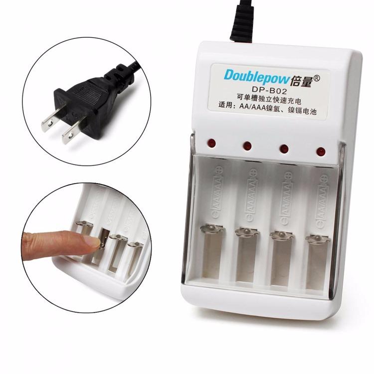 Bộ sạc pin AA/ AAA – Tặng 4 cục pin sạc