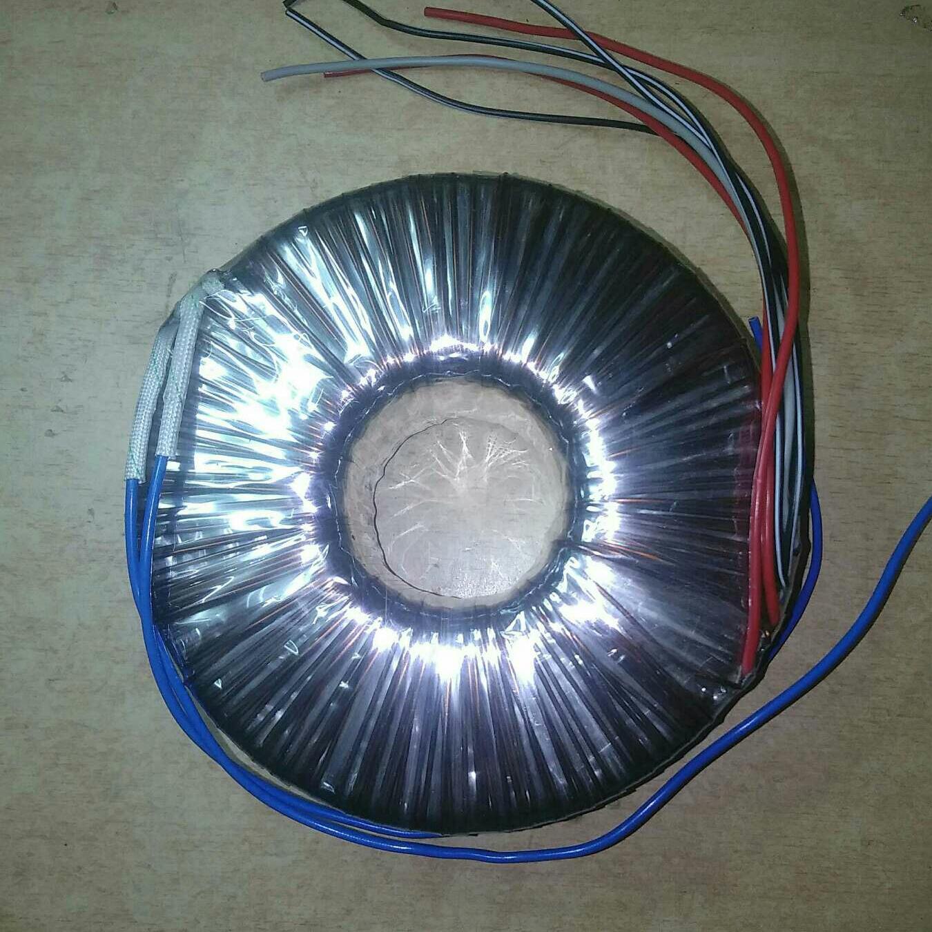 [HCM]Biến áp xuyến 700W ampli