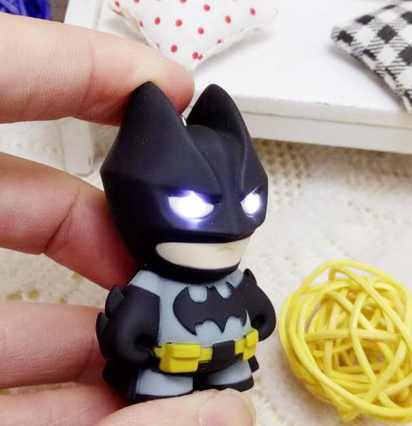 [FREESHIP MAX 15K][HCM]Móc khóa Batman có đèn led V.3 (Màu Đen)