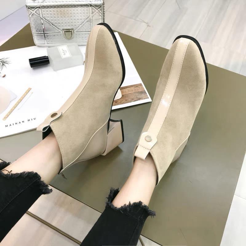 Giày Bốt Nữ Da Lộn Khóa Sau Gót Vuông Cao 5cm