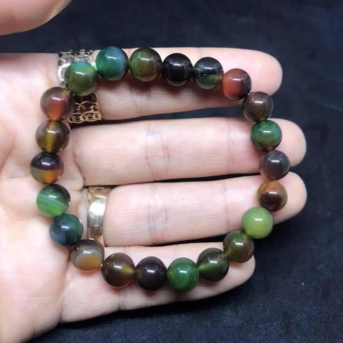Vòng tay đá mã não tứ quý 8ly
