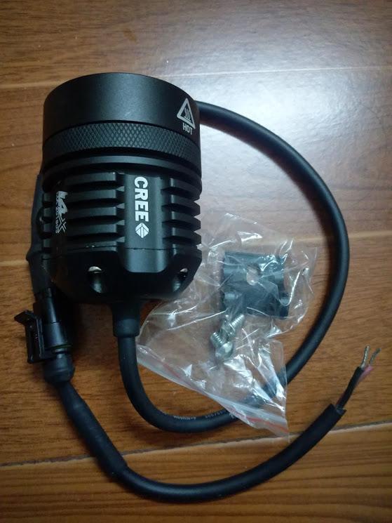 Đèn LED trợ sáng L4X Chíp LED CREE loại 1(Full phụ kiện,Tặng công tắc, Lens phá sương, bát chân gương)