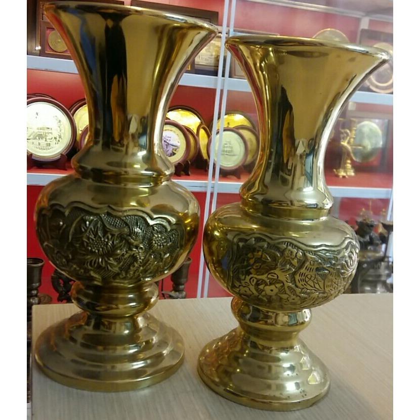 Đôi lọ hoa  thờ cúng bằng đồng cao 30cm
