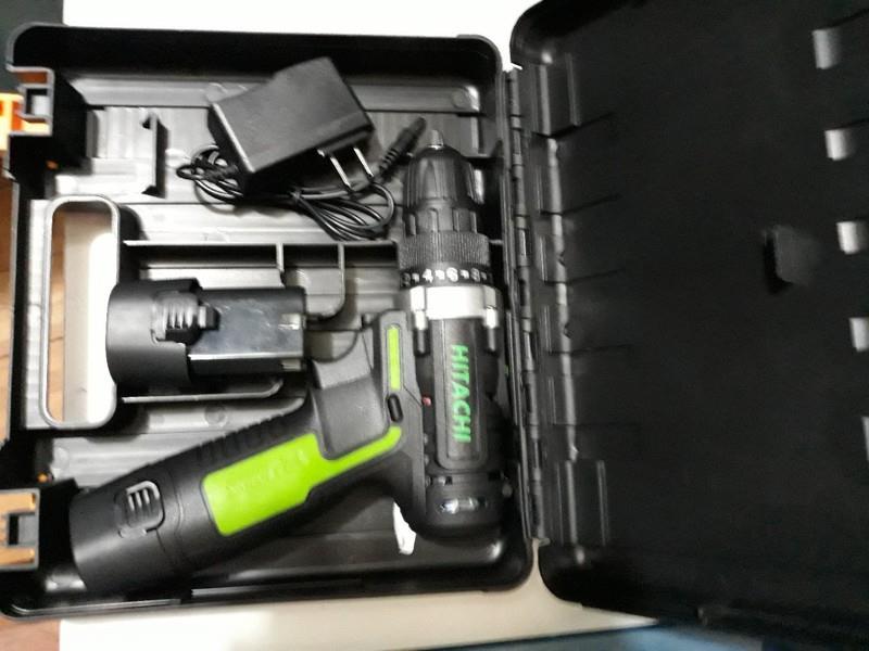 MÁY KHOAN PIN HITACHI 12V( kèm 2 pin)