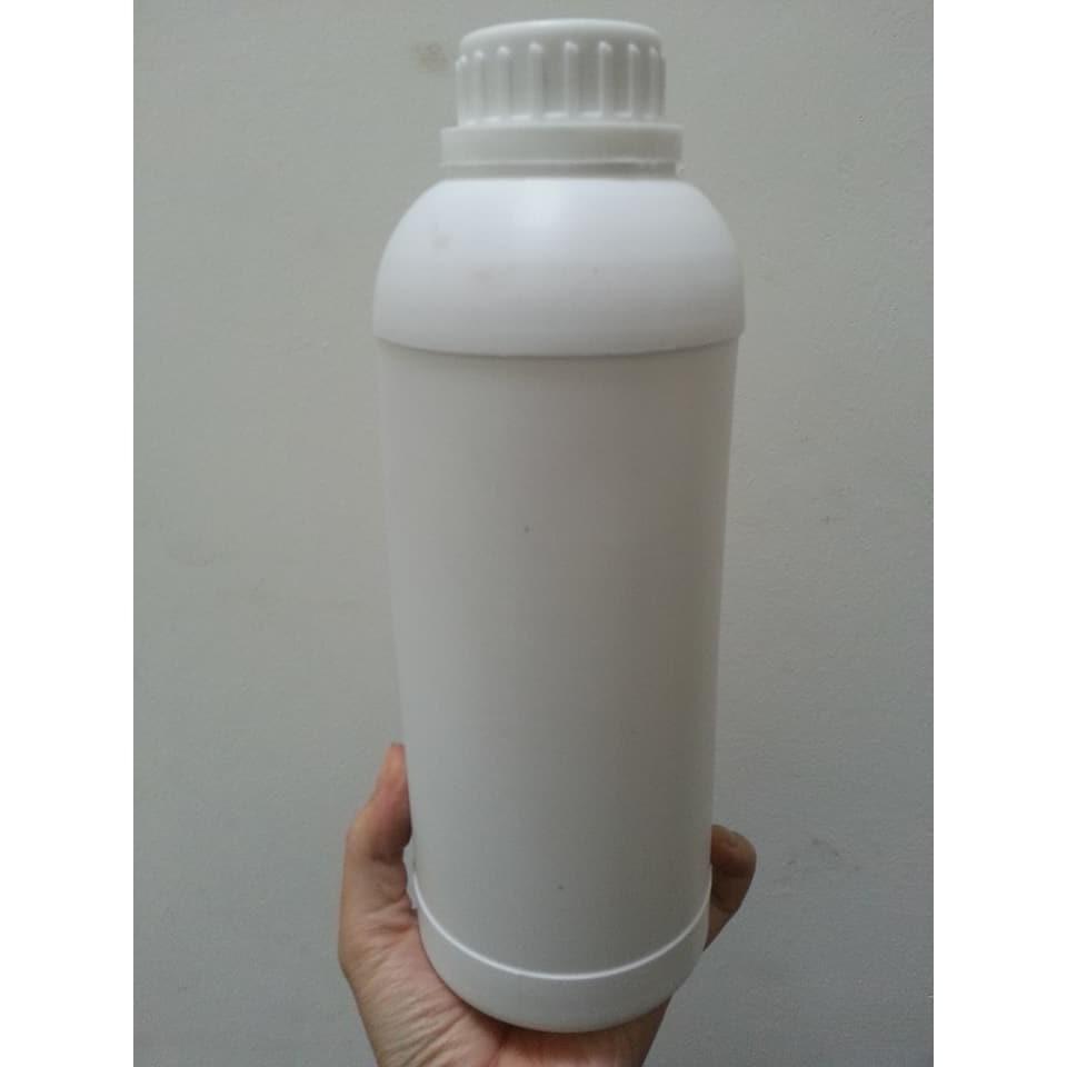 Chai nhựa trắng nắp vặn 1 lít M10