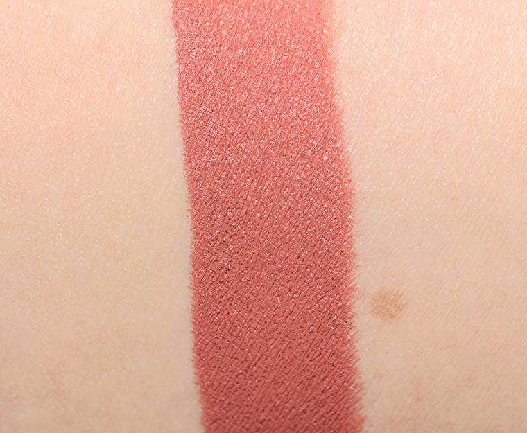 Son thỏi lì Pat McGrath Labs