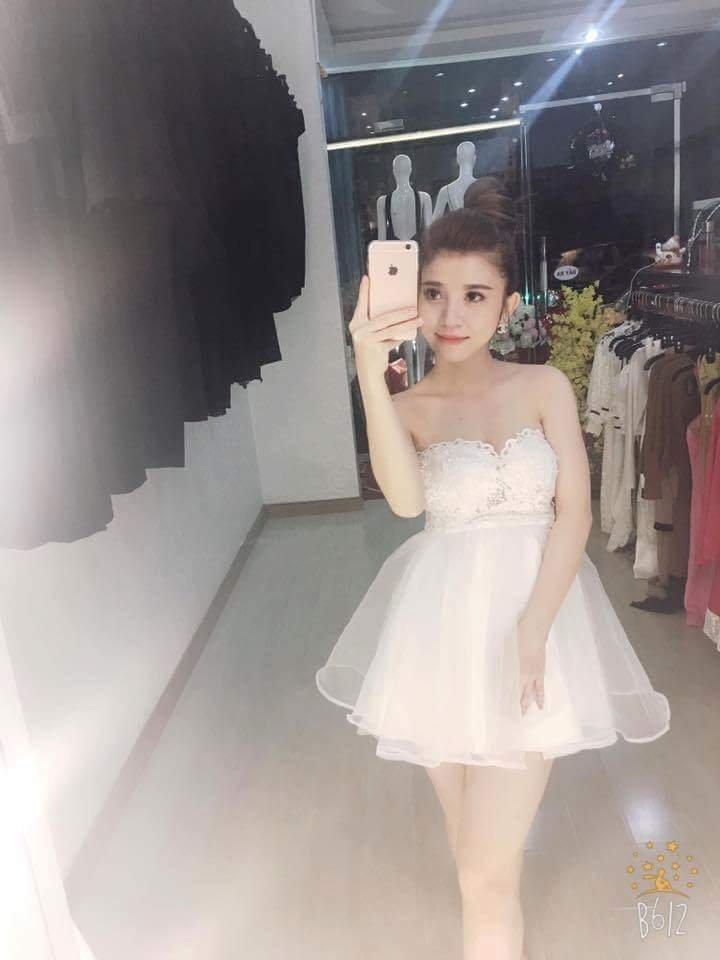 Đầm cúp ngực xòe công chúa