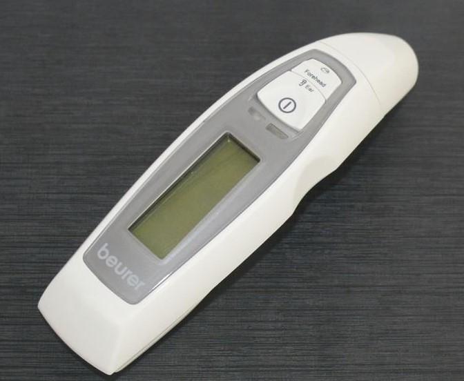 Nhiệt kế điện tử đo tai,trán Beurer FT65