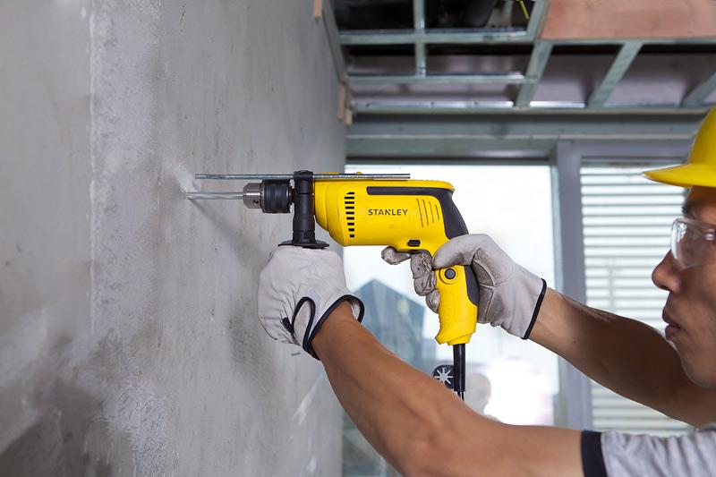Máy khoan động lực Stanley SDH700K (650W)