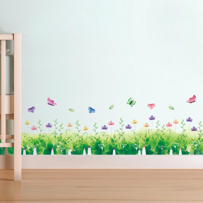 Giấy dán tường 3D, Decal dán tường, Mẫu Các loại cỏ và hoa dán chân tường nhiều màu sắc, có keo sẵn, bóc dán dễ dàng trên mọi về mặt phẳng Zooyoo Home Decor