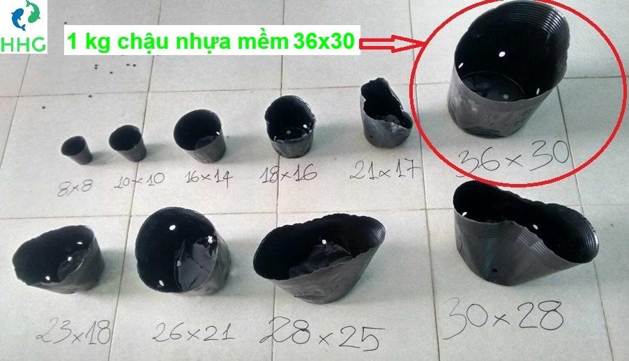 1kg chậu nhựa mềm ươm cây 36x30, 1kg = khoảng 19 chậu 36x30