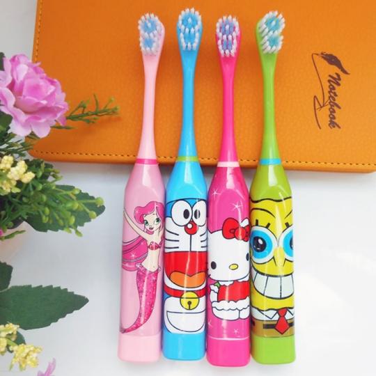 bàn chai đánh răng tự động trẻ em cao cấp (kèm đầu thay và pin), bàn chải đánh răng dùng pin cho trẻ (màu hồng), ban chai danh rang tu dong cho tre, cham soc rang mieng cho tre, chăm sóc răng miệng cho trẻ