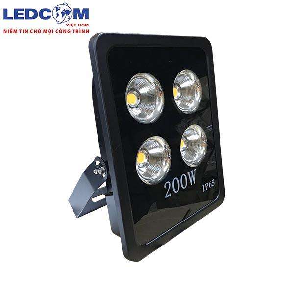 Đèn pha led chóa phễu 200w cao cấp chất lượng