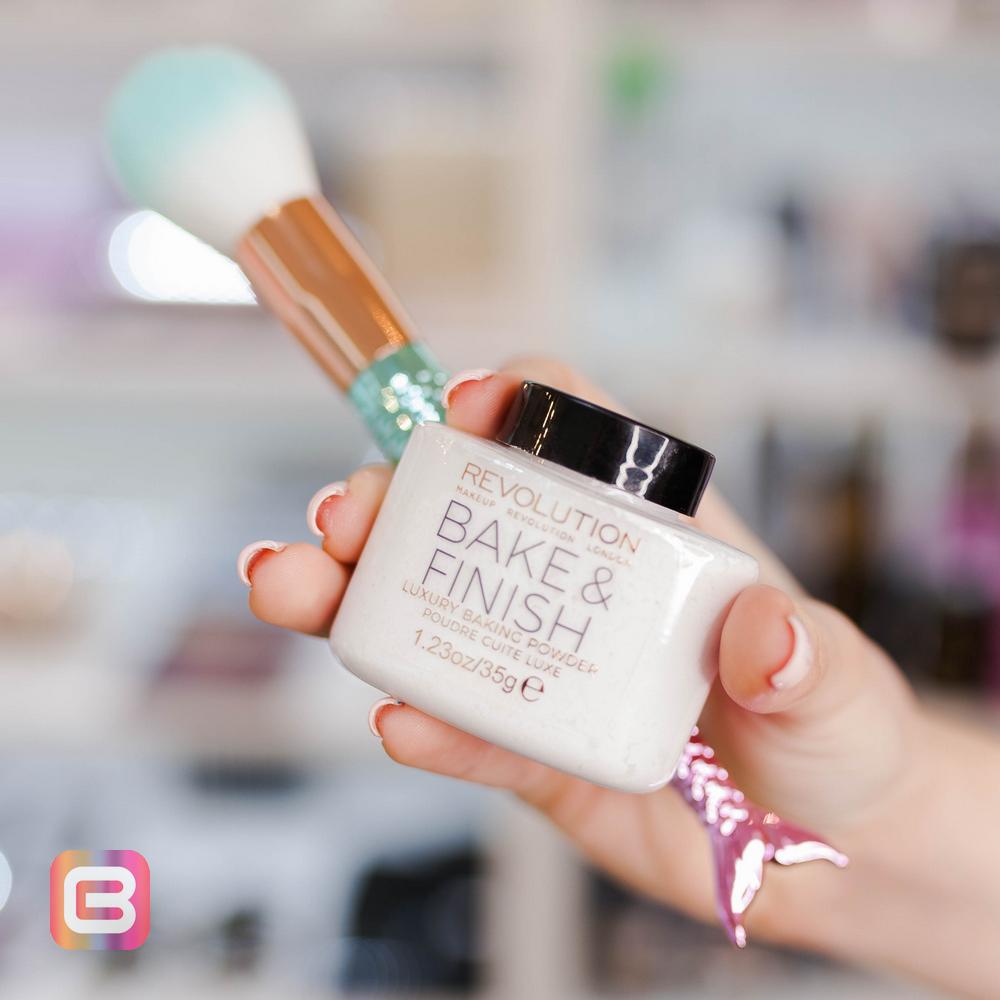 Phấn Phủ Bột Makeup Revolution Bake & Finish Luxury Baking Powder