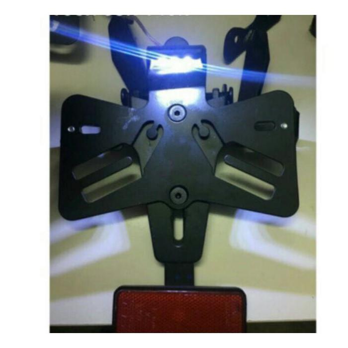 Exciter 150 pát biển số có đèn