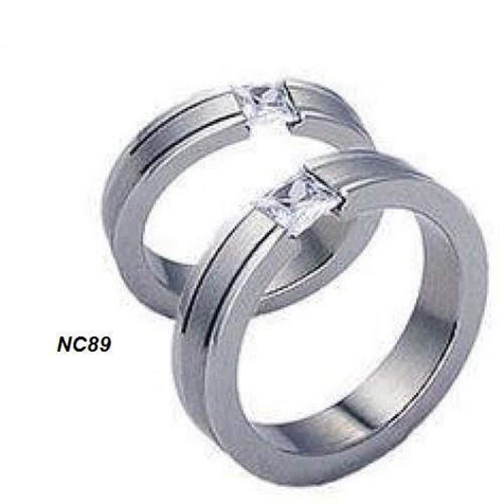 Nhẫn tình nhân giá 1 đôi đá cubic NC89 nhẫn đôi titan