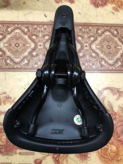 Yên xe đạp thể thao DDK