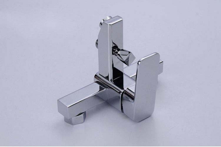Củ sen tắm nóng lạnh cao cấp SNL902