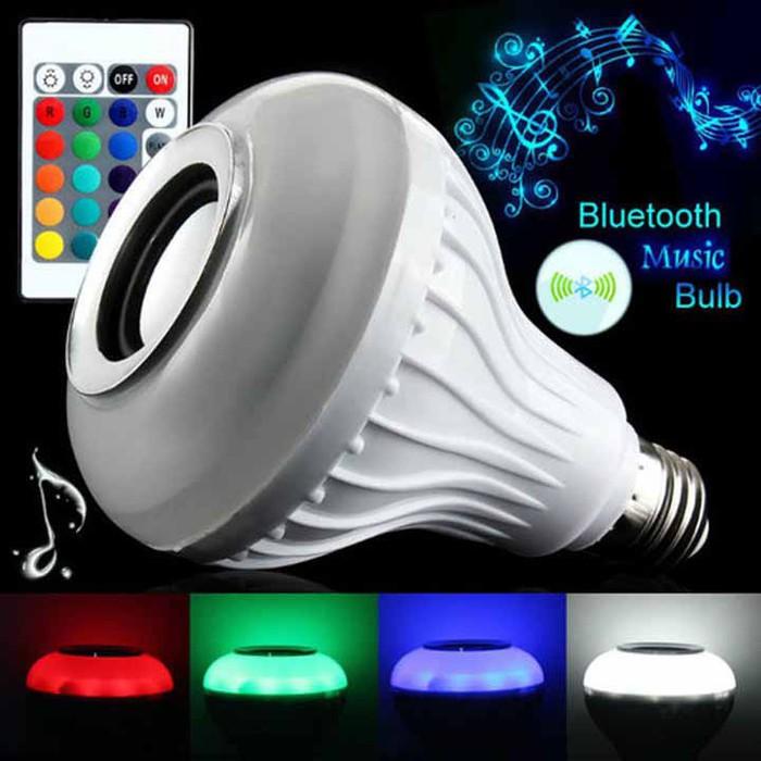 Loa bluetooth kiêm bóng đèn LED đổi màu