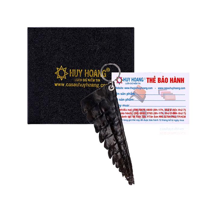 TH8216 - Móc khóa da cá sấu gai đuôi màu nâu đất