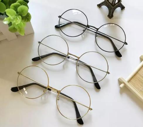 [HCM]Mắt kính ngố gọng cận tròn Nobita cao cấp siêu dể thương (Đen + Vàng)