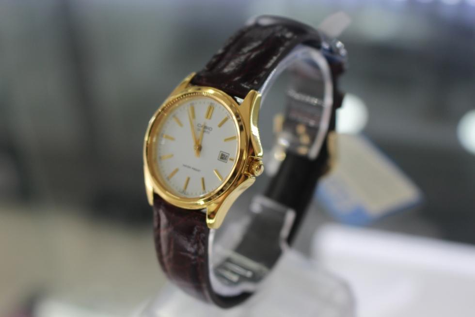 Đồng hồ nữ dây da Casio Anh Khuê LTP-1183Q-7ADF