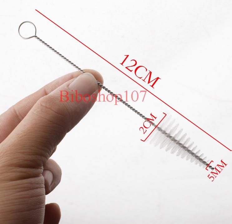 Bộ 2 dụng cụ vệ sinh đui bắt kem